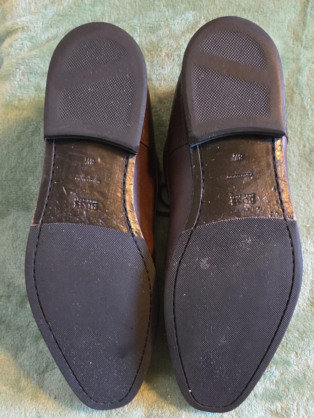HUGO BOSS Brown Leather Plain-Toe Derby Dress Shoes